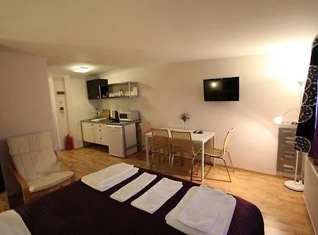 Piccolo Aparthotel 2*